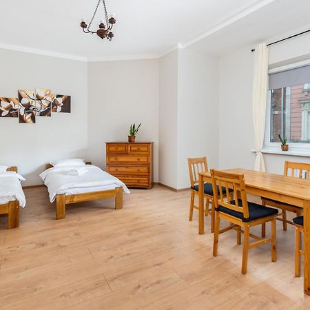Lenartowicza Standard Apartment คราคูฟ ภายนอก รูปภาพ